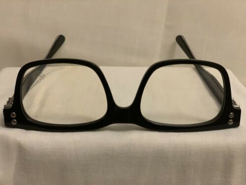Vintage Rockstar Glasses - Fresh Stock Dated February 2026