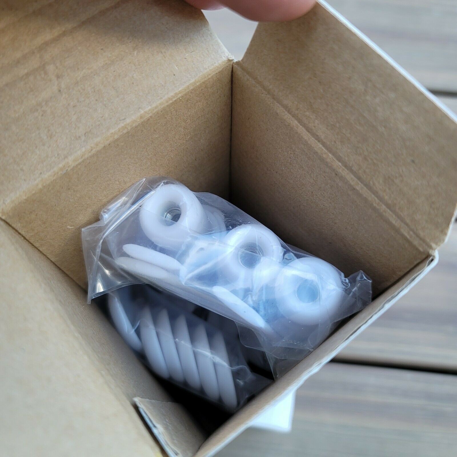 New Zoku Quick Pop Maker + 6 Extra  Sticks & Drip Cups! FREEZES POPS IN MINUTES - Fresh Stock Dated February 2026