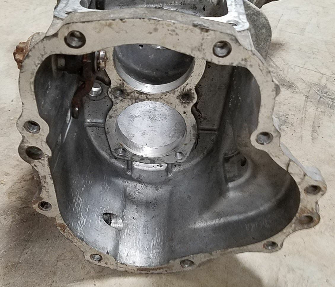 M5R2 RKE Transmission Housing Case 1989 90 91 92 93 94 1995 Thunderbird SC - Fresh Stock Dated February 2026