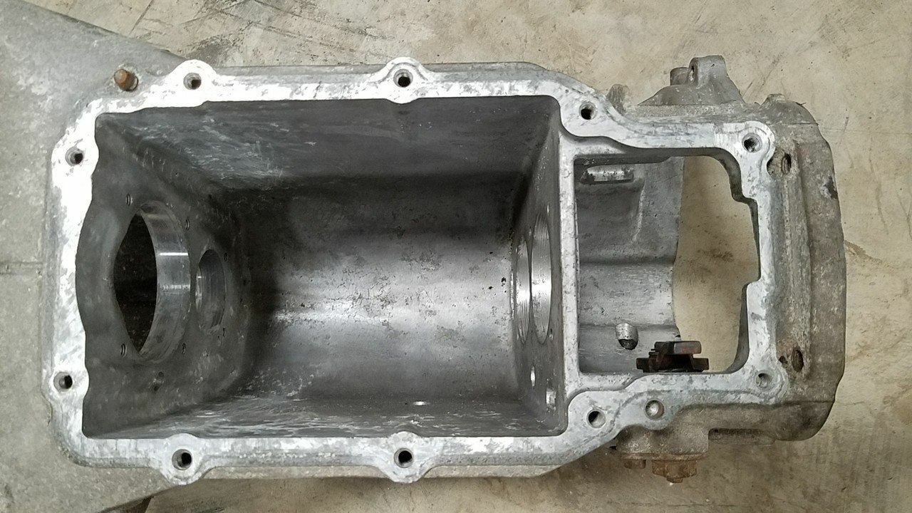 M5R2 RKE Transmission Housing Case 1989 90 91 92 93 94 1995 Thunderbird SC - Fresh Stock Dated February 2026