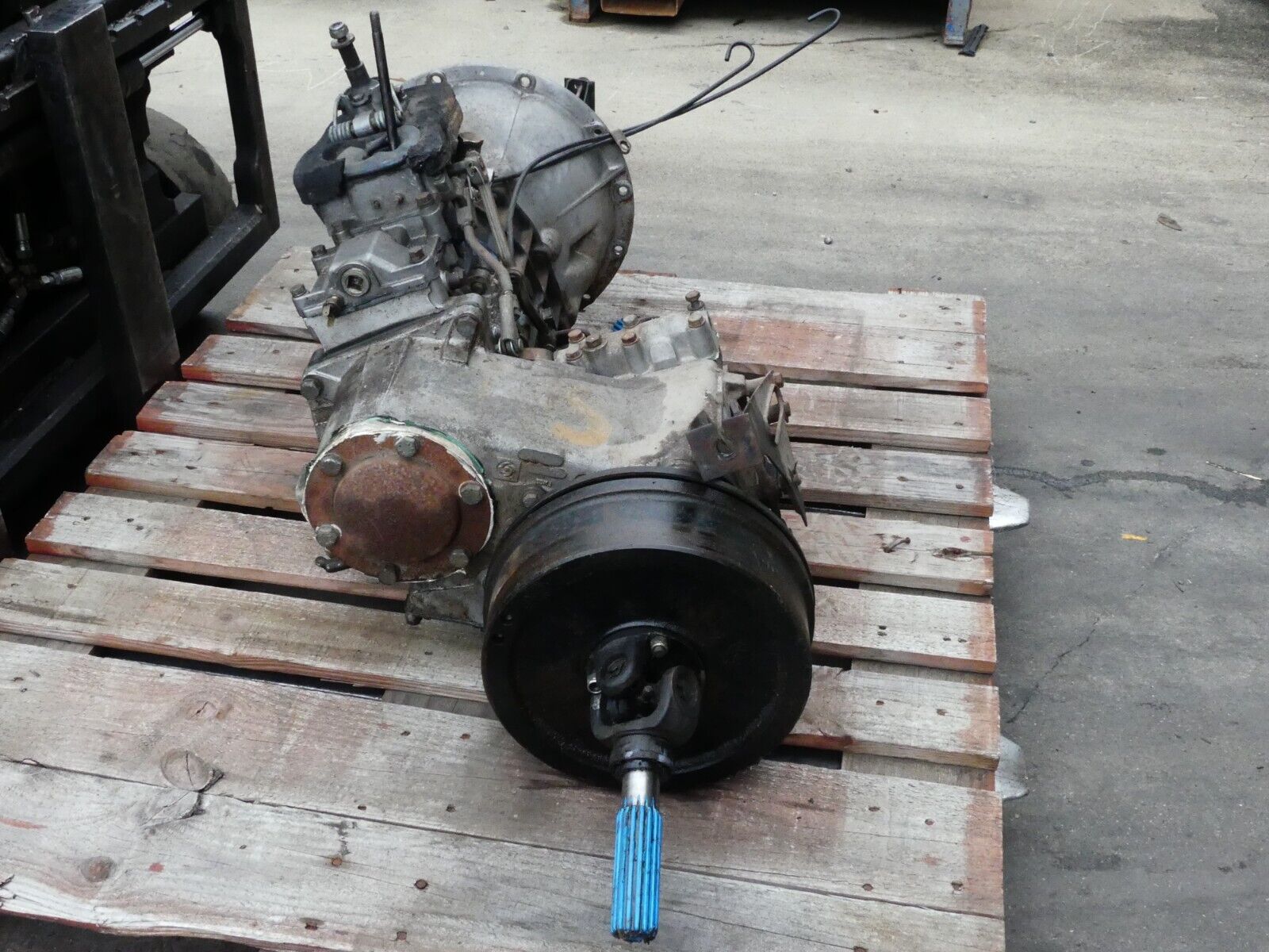 1994 Land Rover 5 Speed Manual LT77 Transmission With LT230 Transfer Case - Fresh Stock Dated February 2026