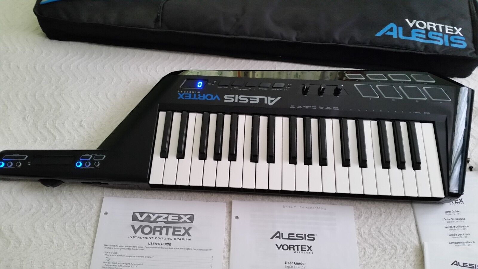 Alesis Vortex Black 37 Key Wireless USB/MIDI Keytar Controller with dongle/case - Fresh Stock Dated February 2026