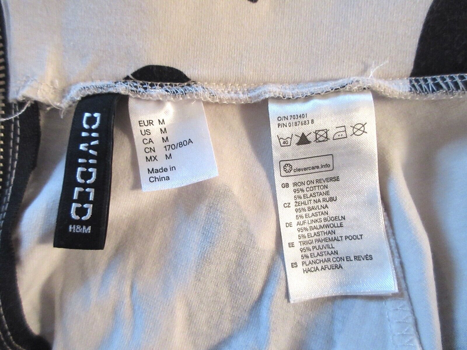 BLACK CAT FACES Vintage H&M DIVIDED Comfy Knit Mini Skirt M - Fresh Stock Dated March 2026