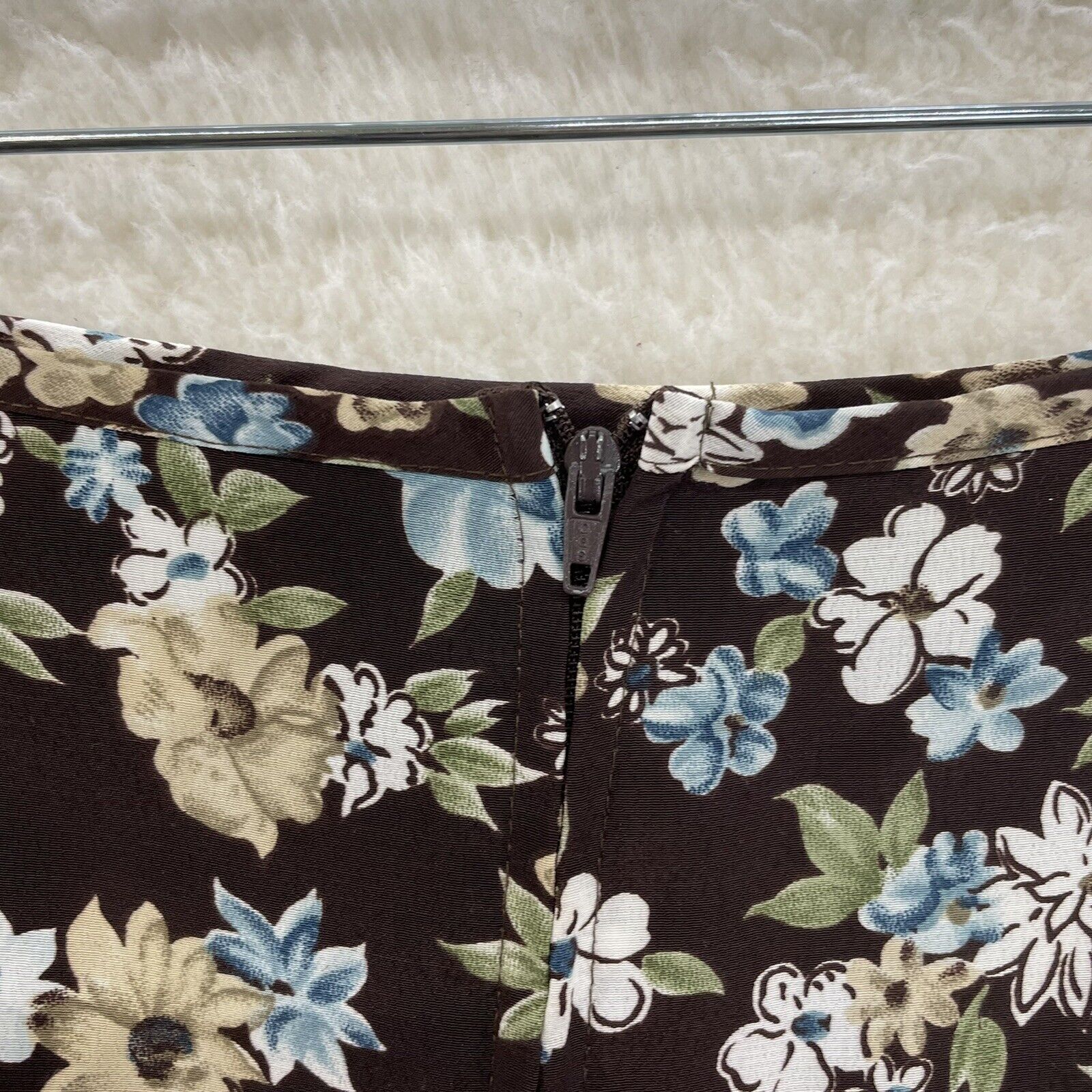 90s Vintage Maggie Lawrence Brown Floral Back Slit Midi Skirt Womens 14 16 33 34 - Fresh Stock Dated March 2026