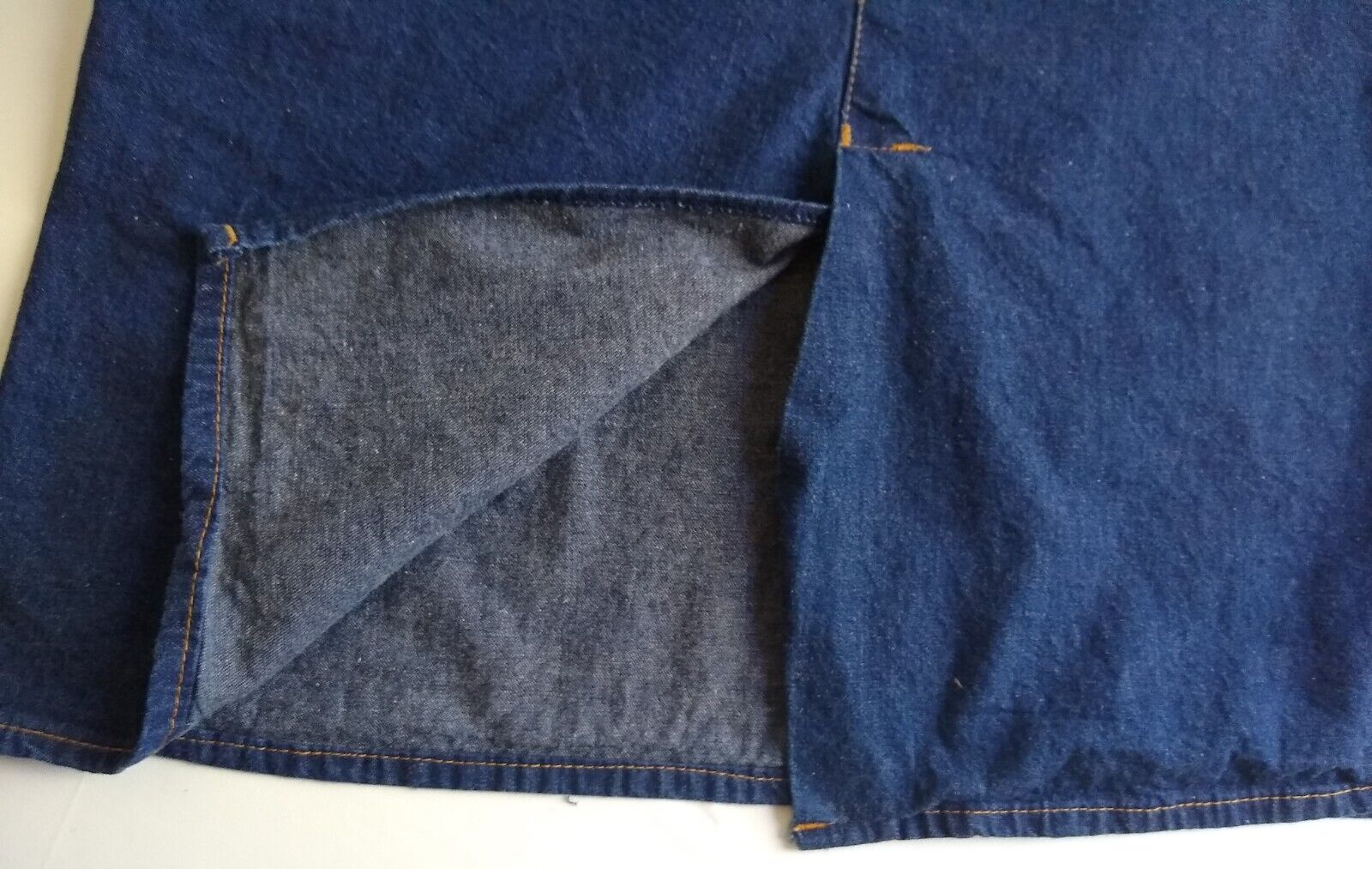 Levis 70s Plowboy High Waiste A-line Denim Skirt Size 26X29 Dark Wash Vintage - Fresh Stock Dated March 2026