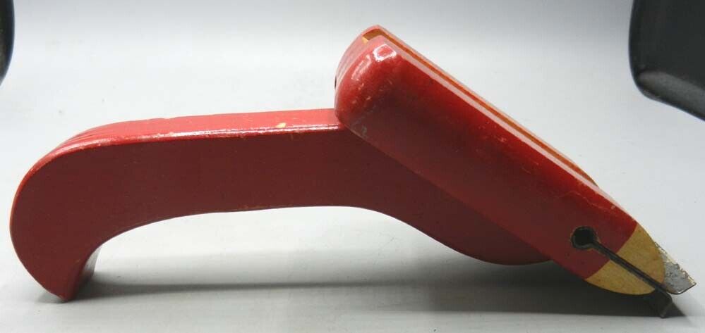 Vintage RED DEVIL No.8 Wooden Paint Scraper Bright Red Paint & Logo - Like Nu - Fresh Stock Dated February 2026