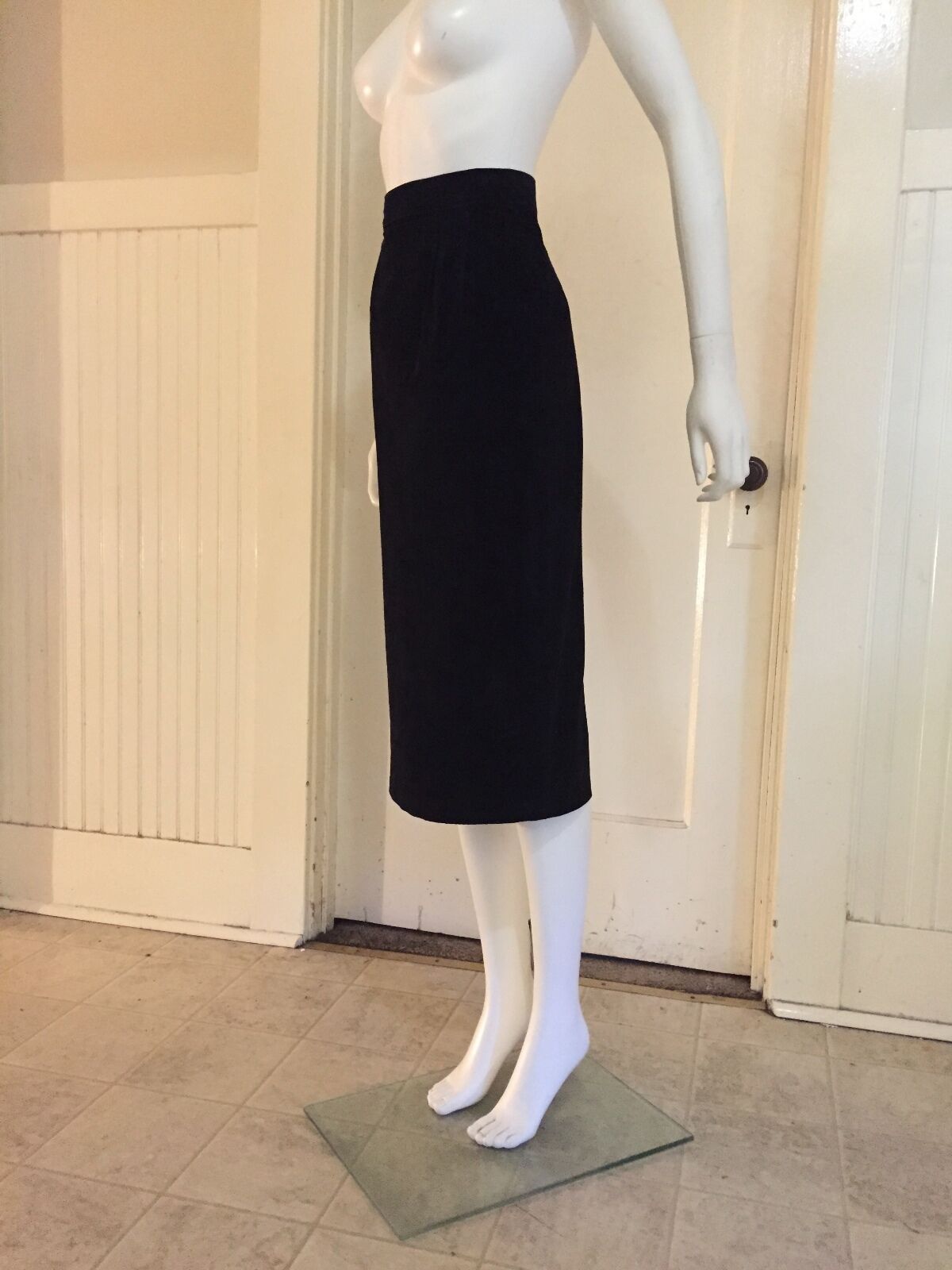 ORNATE SUEDE SKIRT vintage high waist pencil black snakeskin leather floral XS - Fresh Stock Dated February 2026