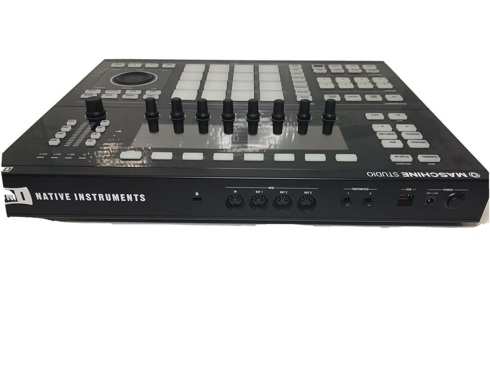 Native Instruments Maschine Studio Black Ver.2 W/ Komplete Selection - Fresh Stock Dated February 2026