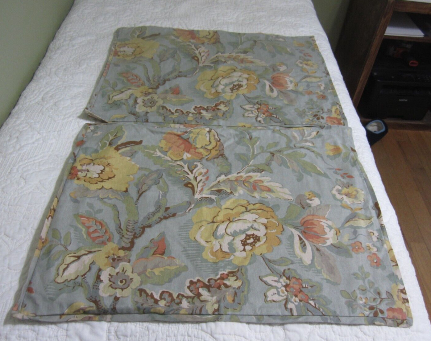Pair Linen Cotton Standard Shams Pottery Barn Vanessa Excellent Condition - Fresh Stock Dated February 2026