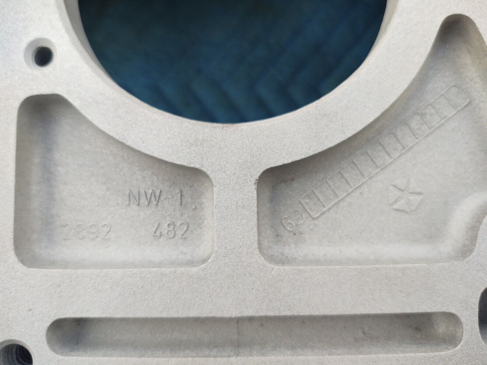 Mopar 69 - 71 10.5 340-360 small block bell housing excellent condition #482 - Fresh Stock Dated February 2026