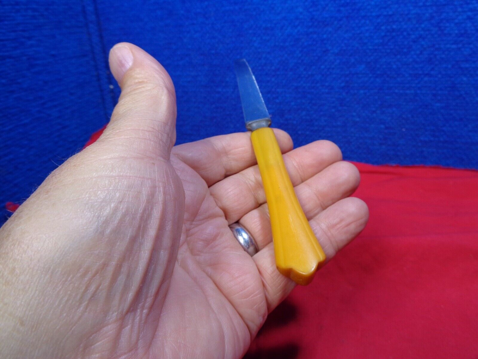 Vintage Mid Century Modern Citrus Grapefruit Serrated Bent Blade Knife - Fresh Stock Dated December 2025