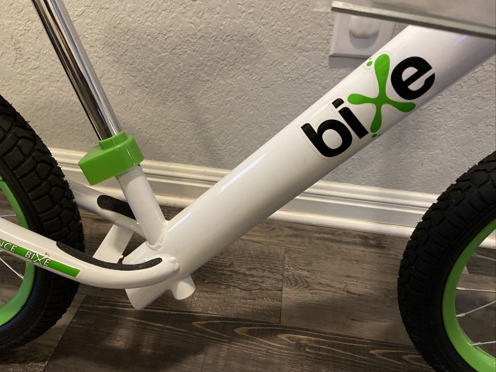 Bixe 16