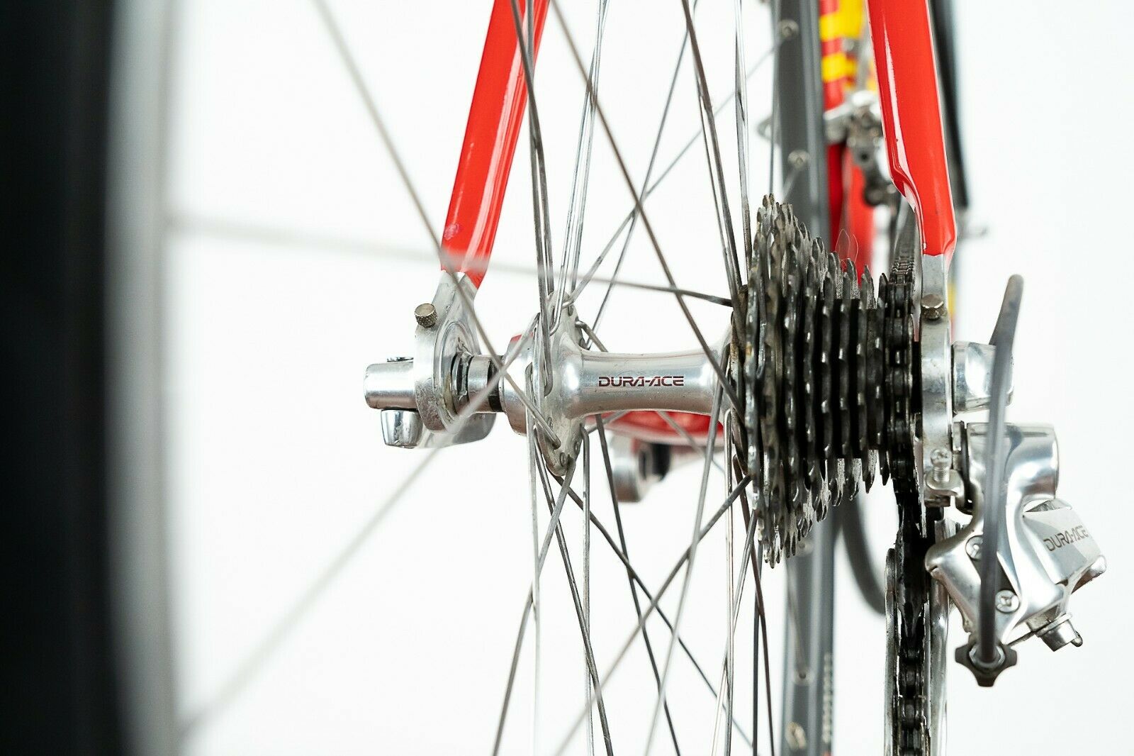 BATTAGLIN AMICA CHIPS TEAM BIKE SHIMANO DURA ACE 9s SPEED SPEED ROAD VINTAGE OLD - Fresh Stock Dated February 2026
