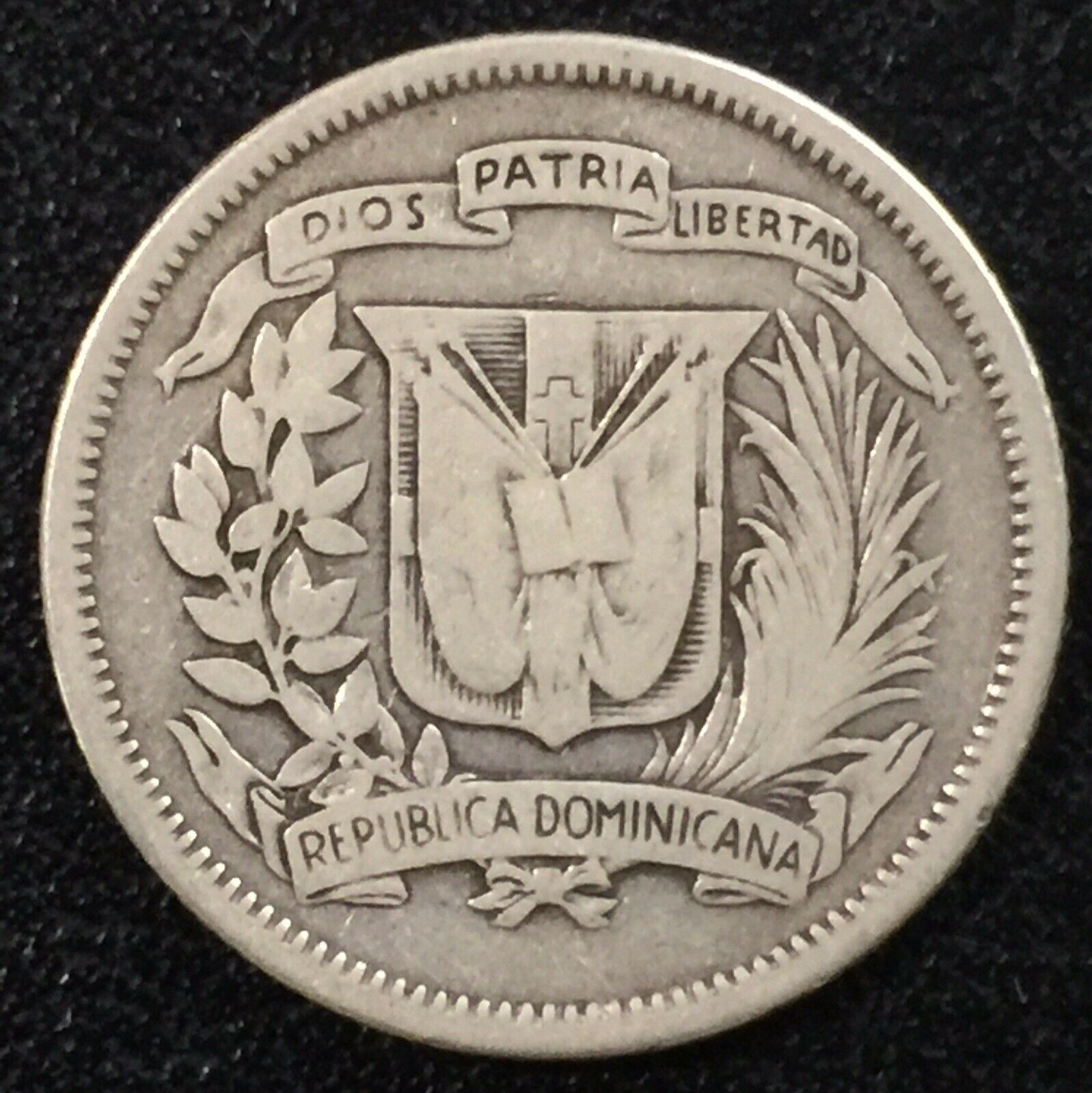 Dominican Republic 25 Centavos 1942 Philadelphia Mint Princess WWII - Fresh Stock Dated December 2025