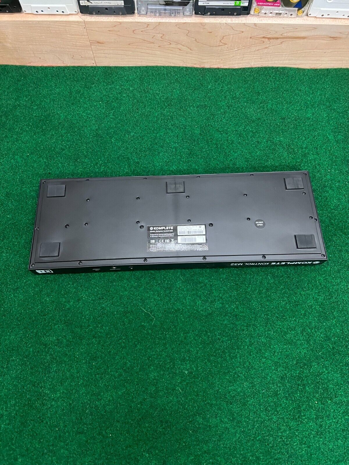 Native Instruments Komplete Kontrol M32 Micro Keyboard Controller - Fresh Stock Dated February 2026