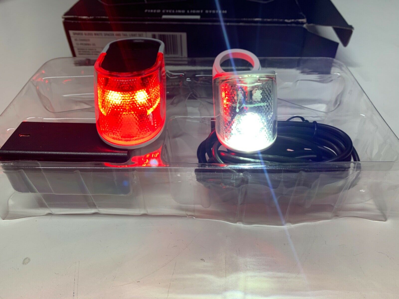 SPARSE FIXED CYCLING LIGHT SYSTEM Rechargeable (GLOSS WHITE) - Fresh Stock Dated December 2025