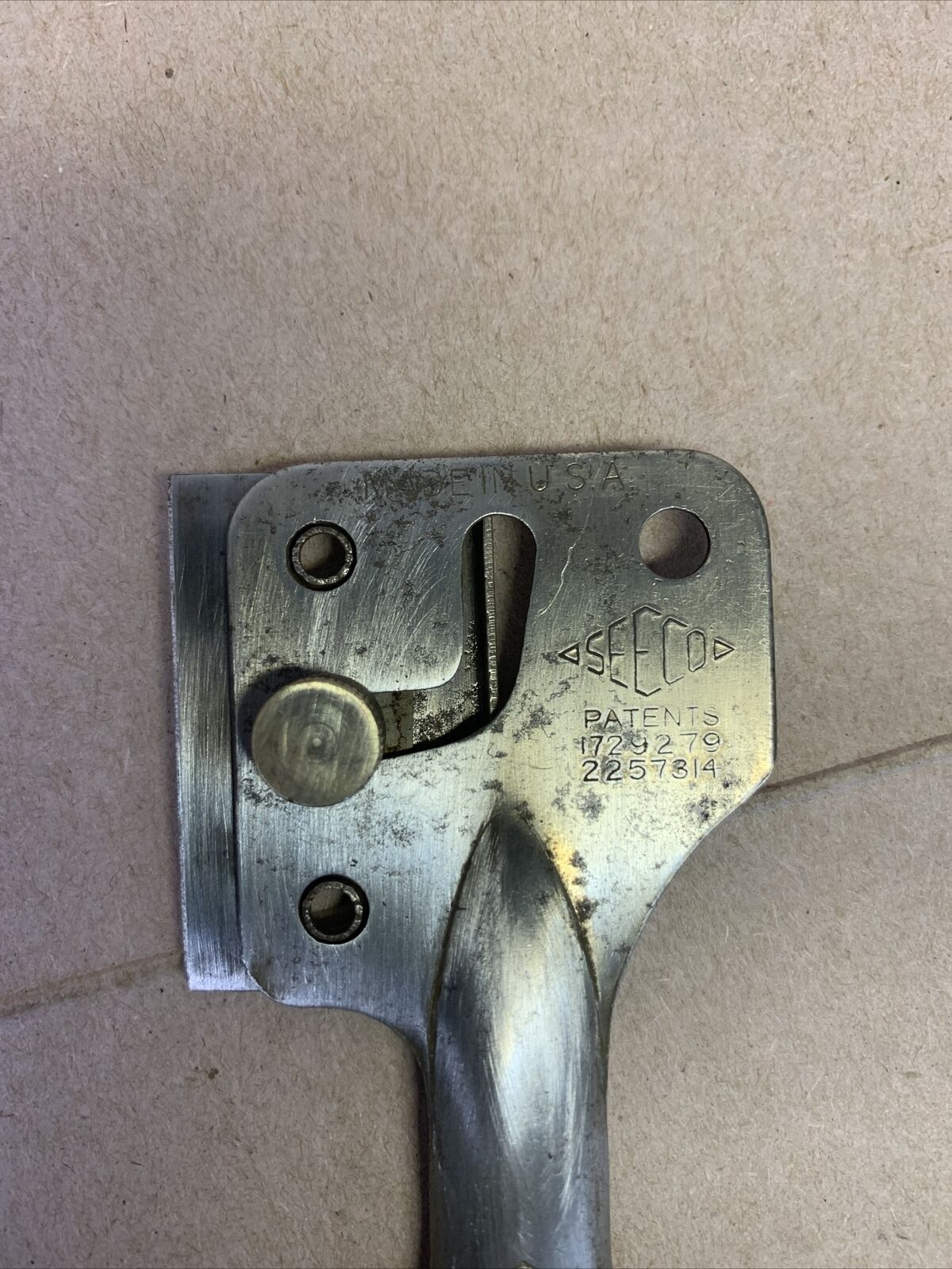 (3) VINTAGE RAZOR BLADE Type SCRAPPERS - Fresh Stock Dated February 2026