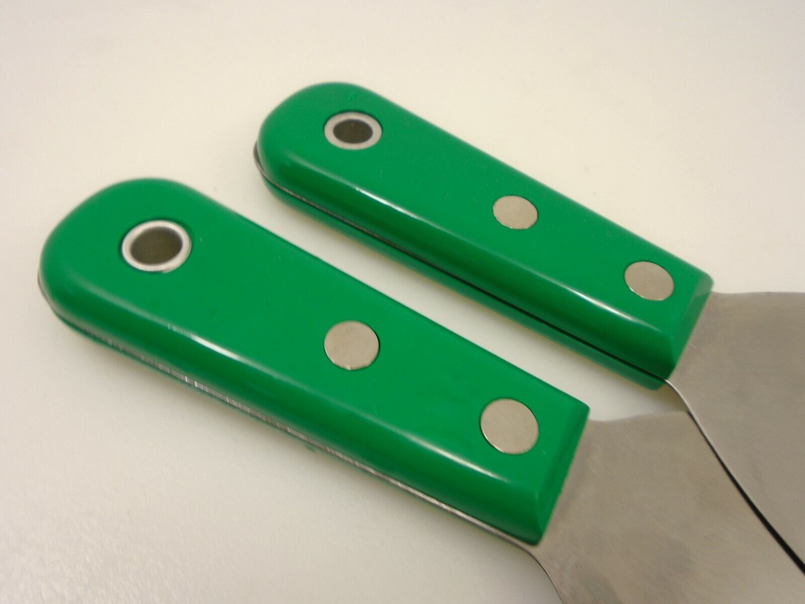 R Murphy USA Set of (2) Scrapers Tools S-3 1/2 F Shamrock Brand Angled Blade New - Fresh Stock Dated February 2026