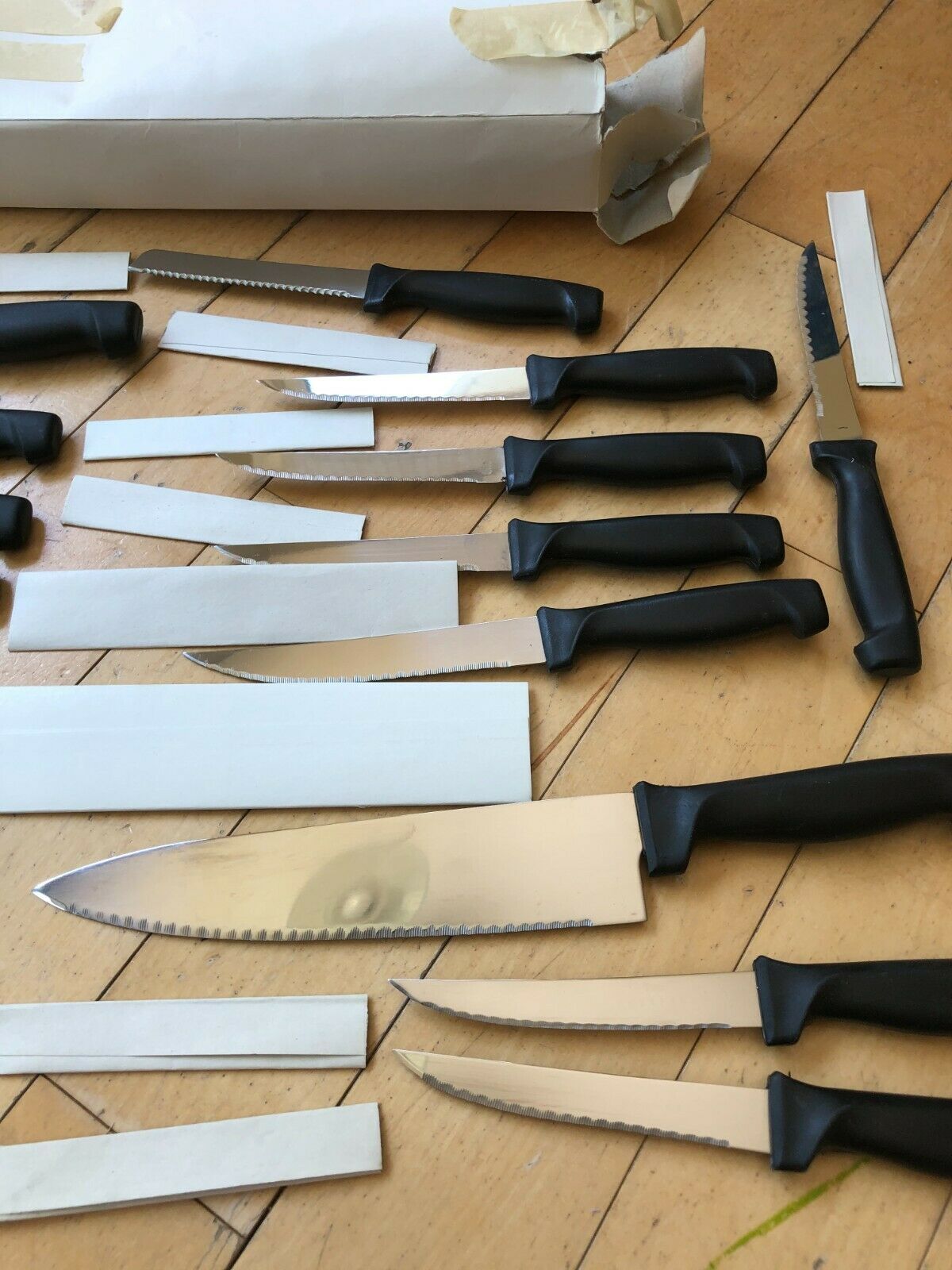 Suprelle Fine Cutlery Stainless Steel 19 Knives Set Never Need Sharpening - Fresh Stock Dated December 2025