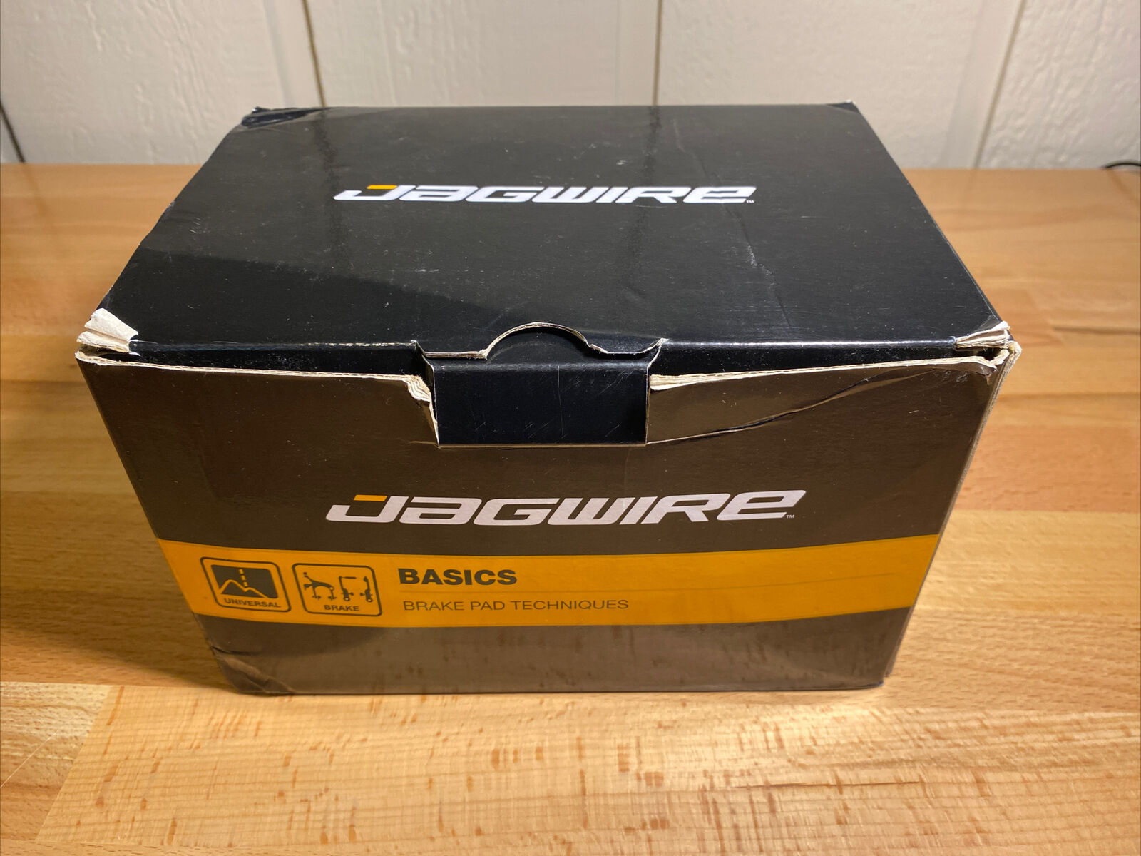 Jagwire Basics BWP505 Brake Pads, Two Pairs - Fresh Stock Dated February 2026