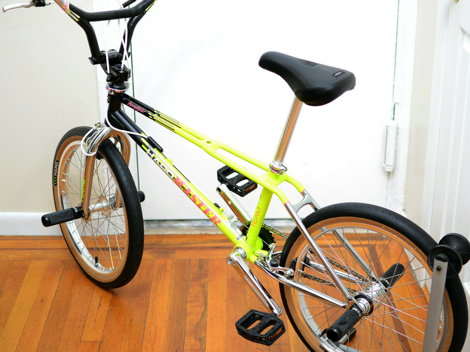 2017 Haro Lineage Team Master - ( Black / Yellow ) 20.5