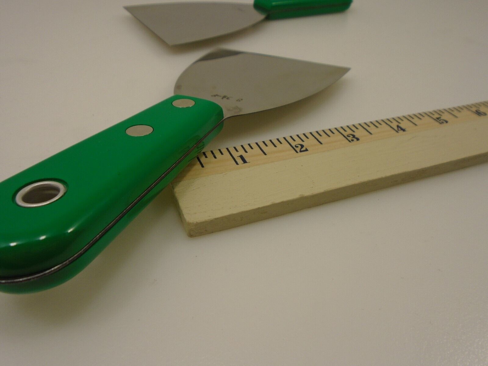 R Murphy USA Set of (2) Scrapers Tools S-3 1/2 F Shamrock Brand Angled Blade New - Fresh Stock Dated February 2026