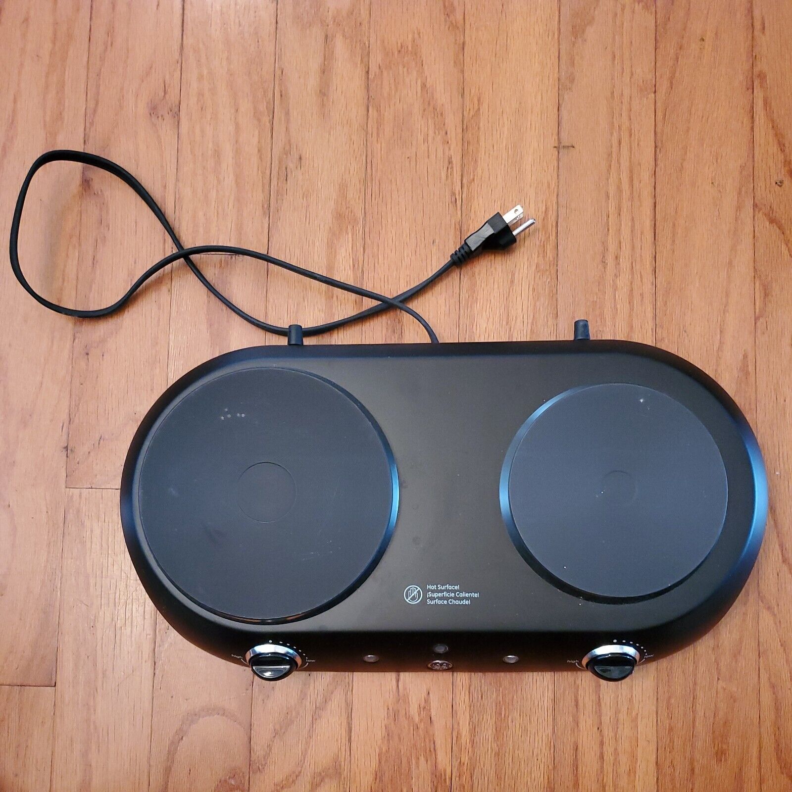 General Electric Dual Burner Hot Plate Model 169166 w/ box - Fresh Stock Dated February 2026