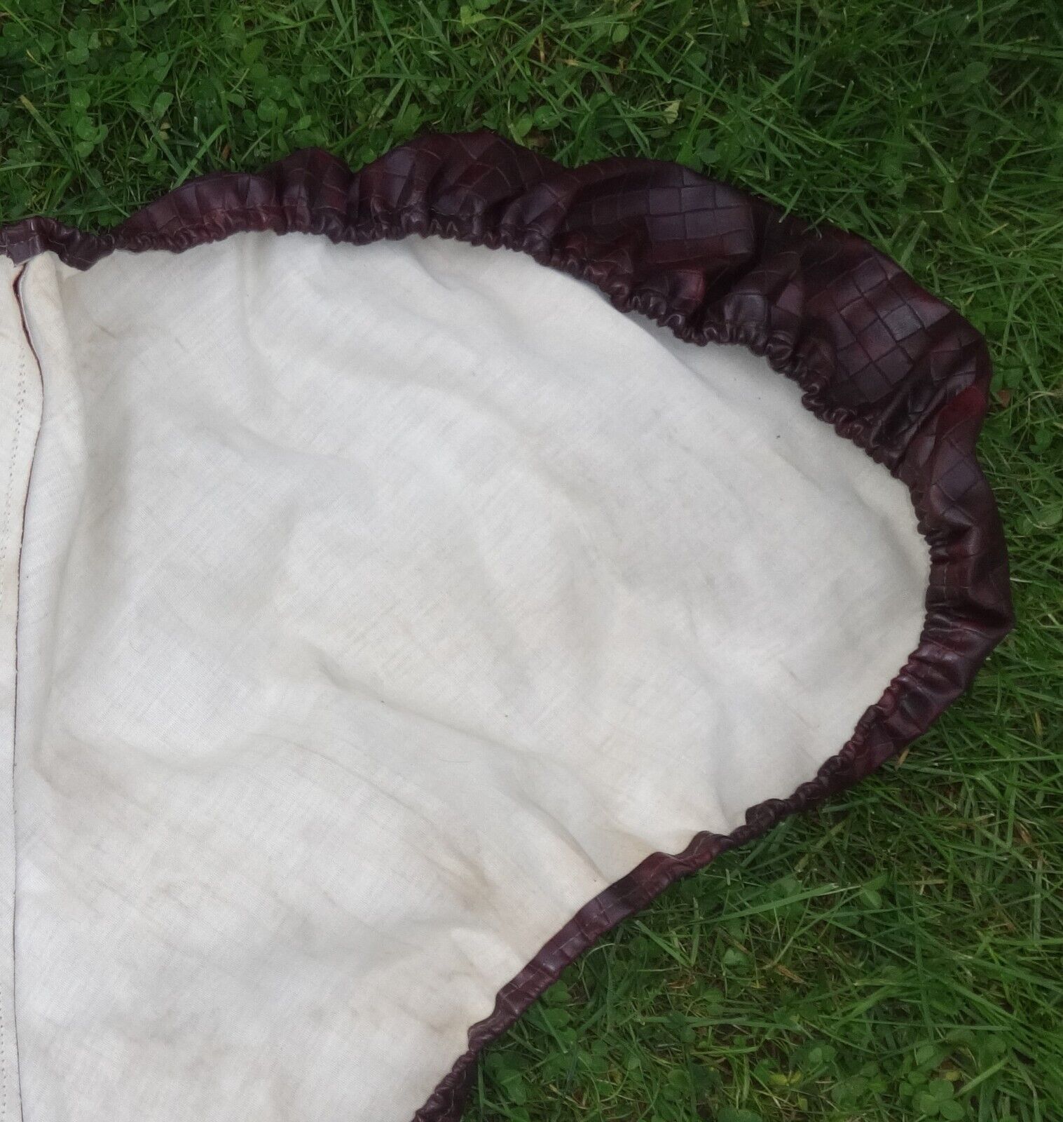 DOVER English Saddle Cover - BROWN LEATHER-LOOK DESIGN - Soft Material - GREAT! - Fresh Stock Dated December 2025