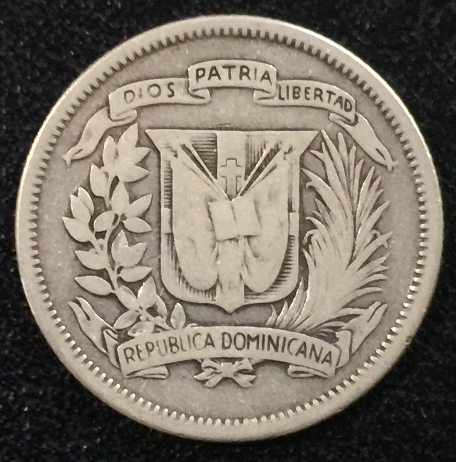 Dominican Republic 25 Centavos 1942 Philadelphia Mint Princess WWII - Fresh Stock Dated December 2025