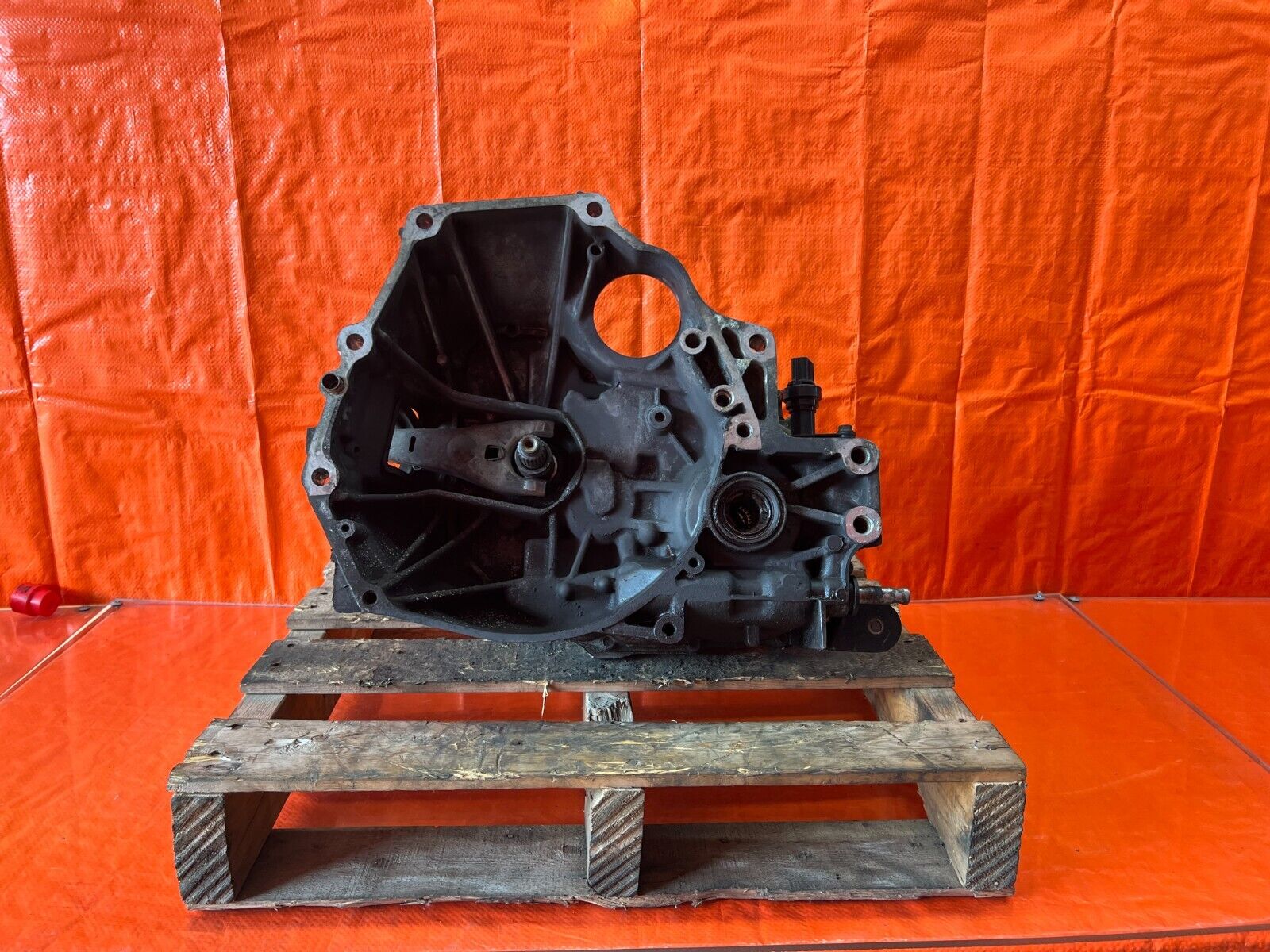 96-00 HONDA CIVIC - SOHC VTEC - D16Y8 - 5 SPEED MANUAL TRANSMISSION - OEM #142 - Fresh Stock Dated February 2026