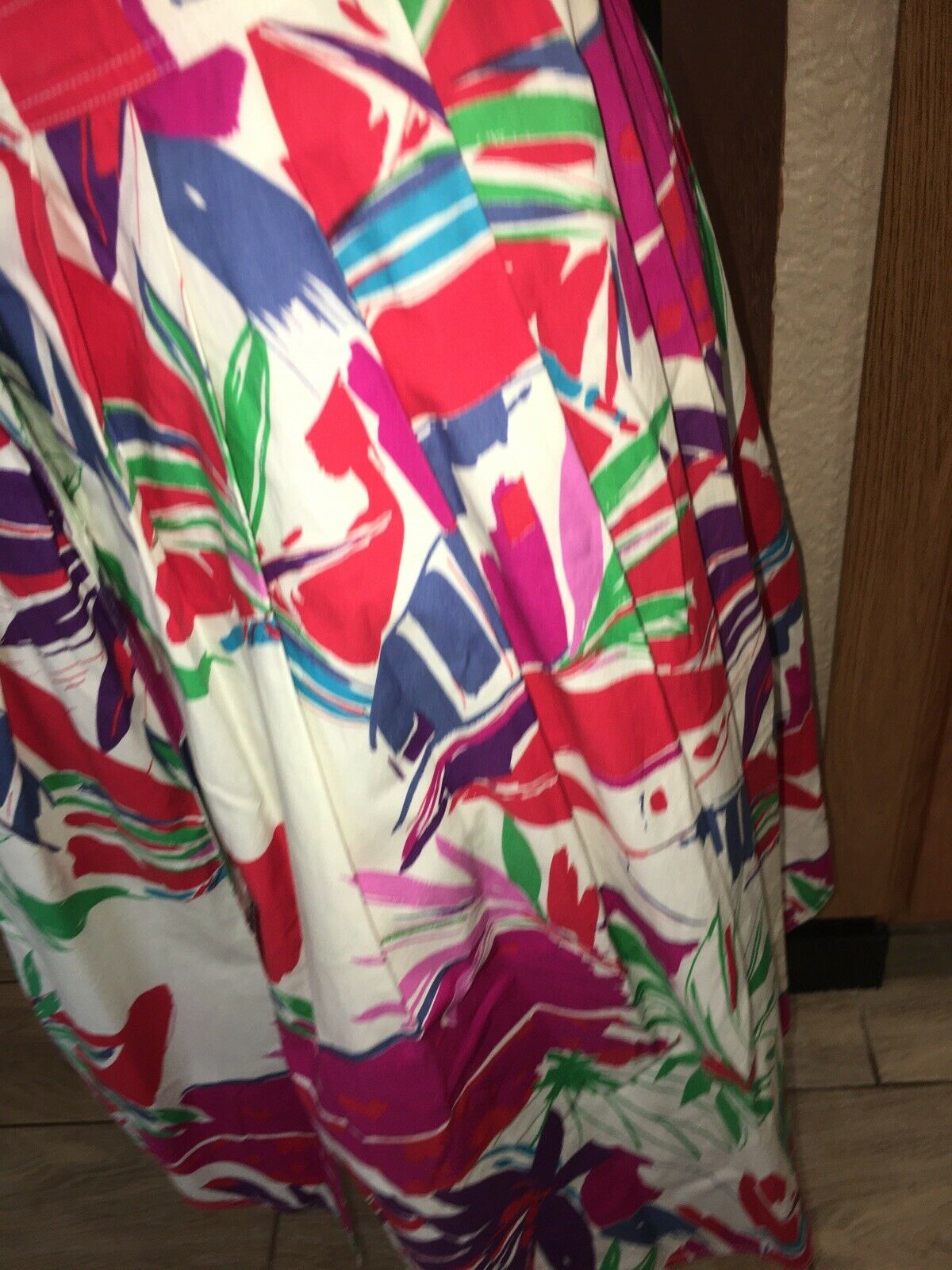 VTG Ungaro Solo Donna Pleated FLORAL COTTON Skirt Unlined 1980’s Sz44 Italy db1 - Fresh Stock Dated February 2026