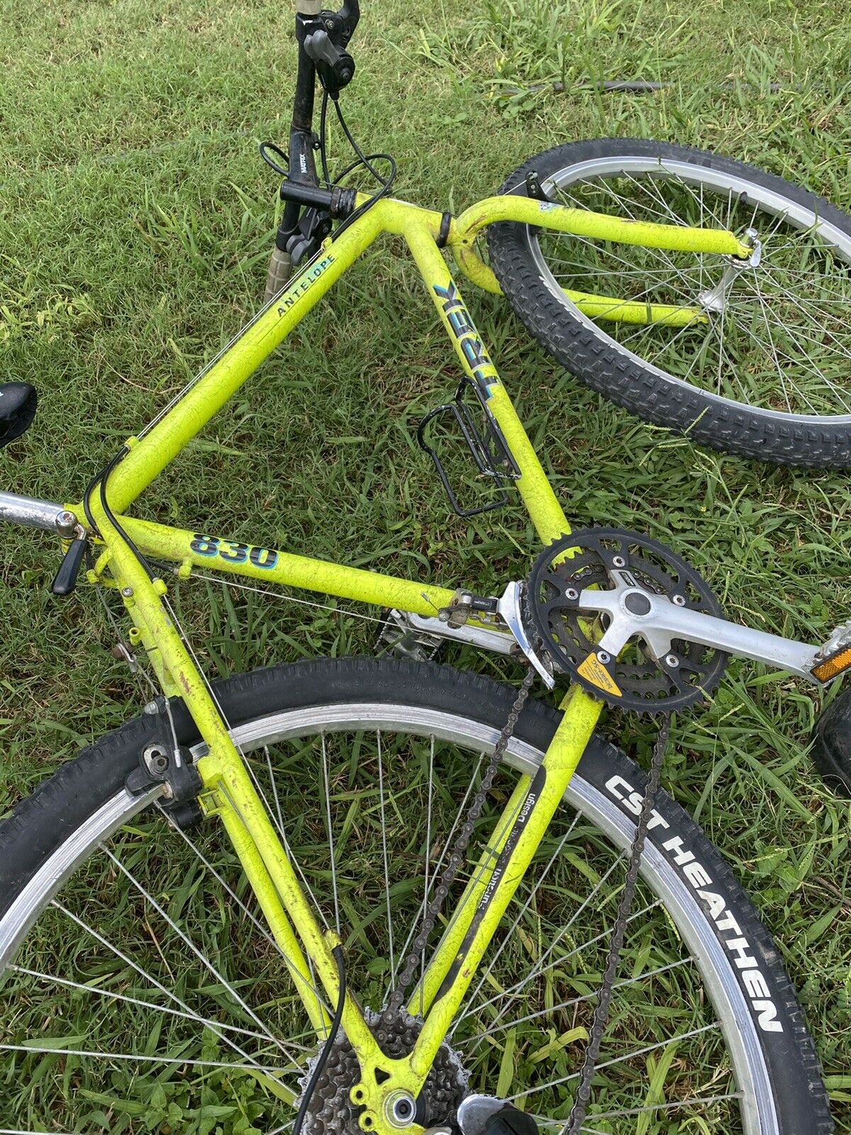 Vintage Neon Trek 830 Antelope Road Mountain bike Flourescent Yellow - Fresh Stock Dated February 2026
