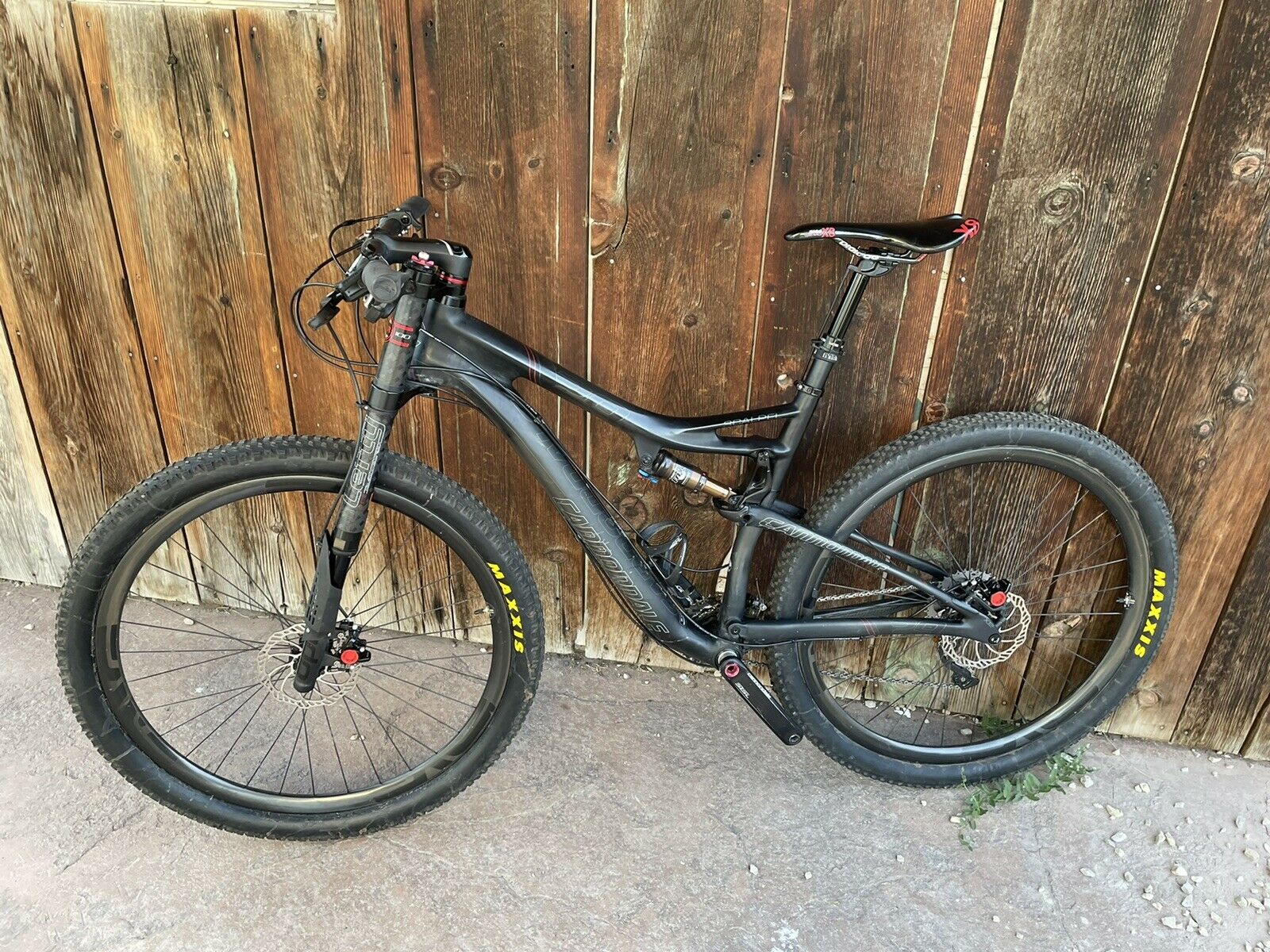 Cannondale Scalpel Ultimate carbon race bike - Fresh Stock Dated February 2026