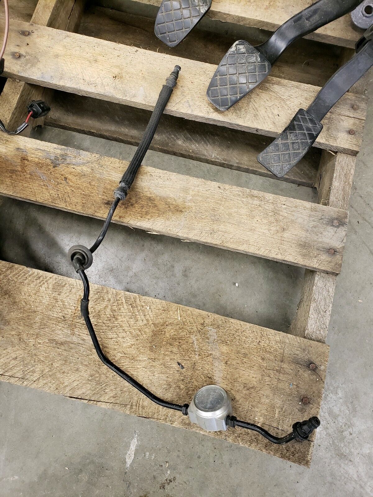 2009-2012 AUDI A4 A5 MANUAL TRANSMISSION SWAP KIT / Transmission code MRR - Fresh Stock Dated February 2026