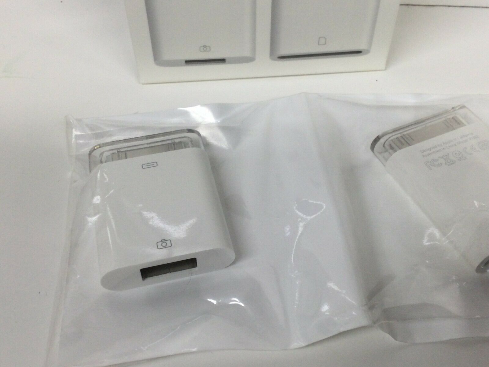 Genuine Apple iPad Camera Connection Kit Model A1362 & A1358 New Openbox iPad 3 - Fresh Stock Dated February 2026