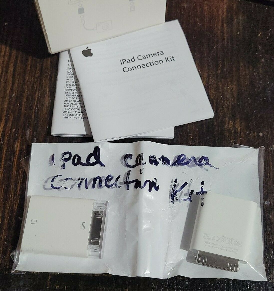 APPLE IPAD CAMERA CONNECTION KIT & CABLE MC531ZM/A Model A1362 A1358 New GENUINE - Fresh Stock Dated February 2026