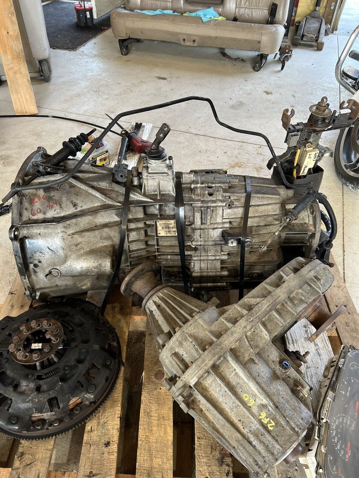 2003.5-2007 Ford Super duty F250 F350 6.0L powerstroke ZF6 Complete Swap 4x4 - Fresh Stock Dated February 2026