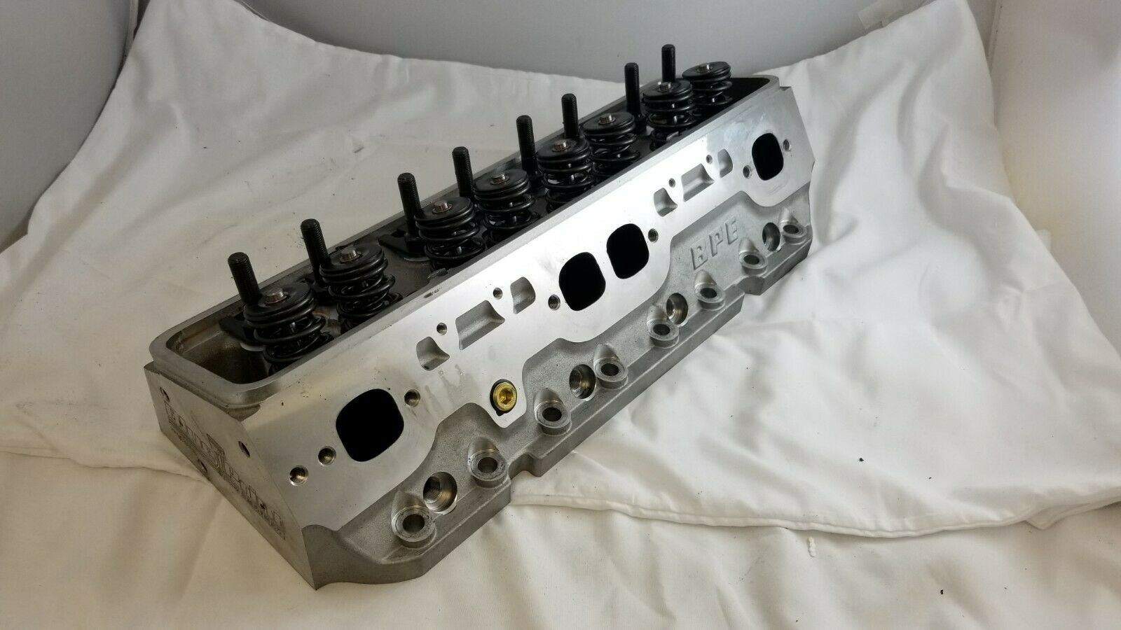 Used - SB Chevy Aluminum Cylinder Head - 195cc - Assembled (Sold as Pair) H8002K - Fresh Stock Dated February 2026