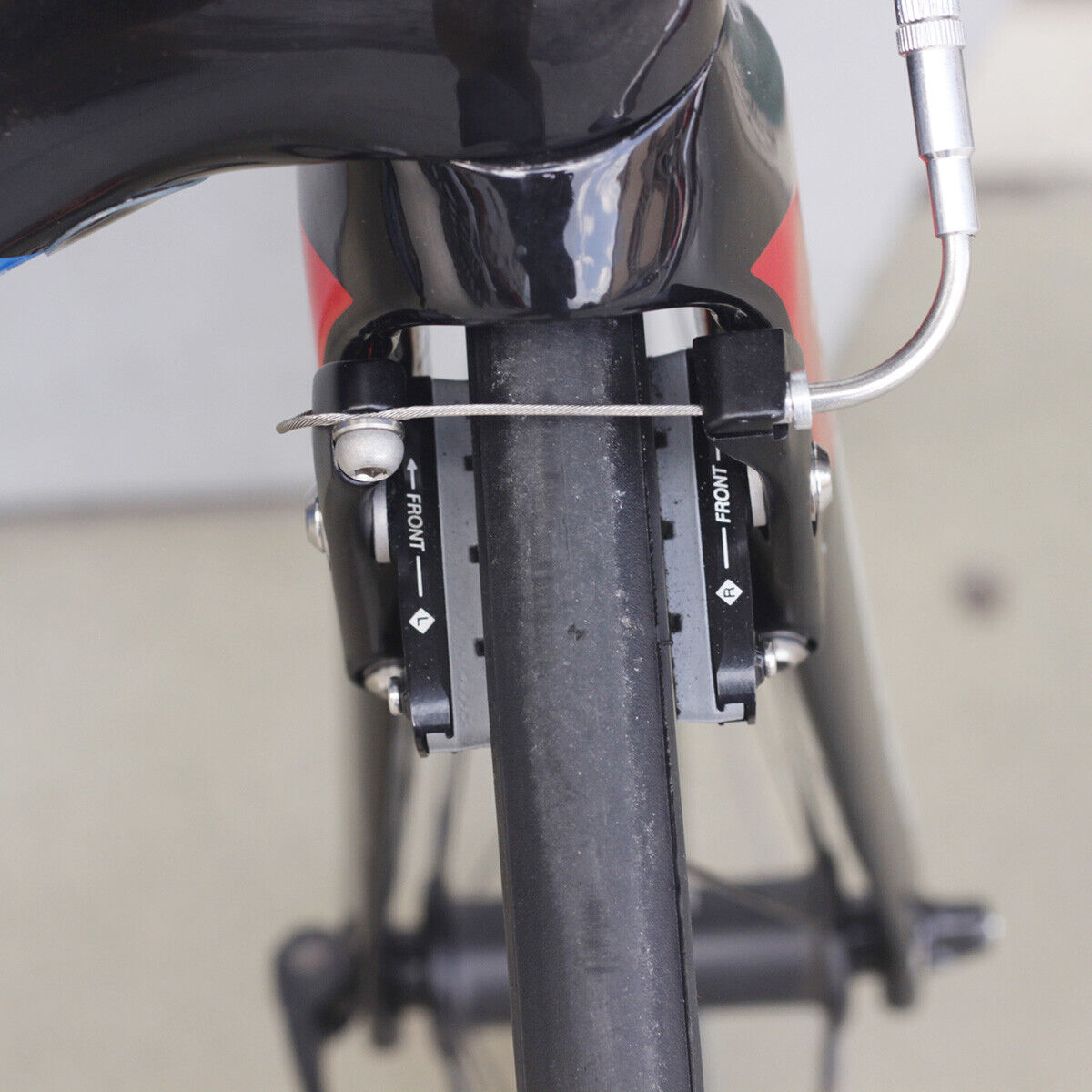 1pair GIANT SLR Caliper Brake Pads SLR0 Wheel System fit  Road Bike Carbon Rims - Fresh Stock Dated February 2026