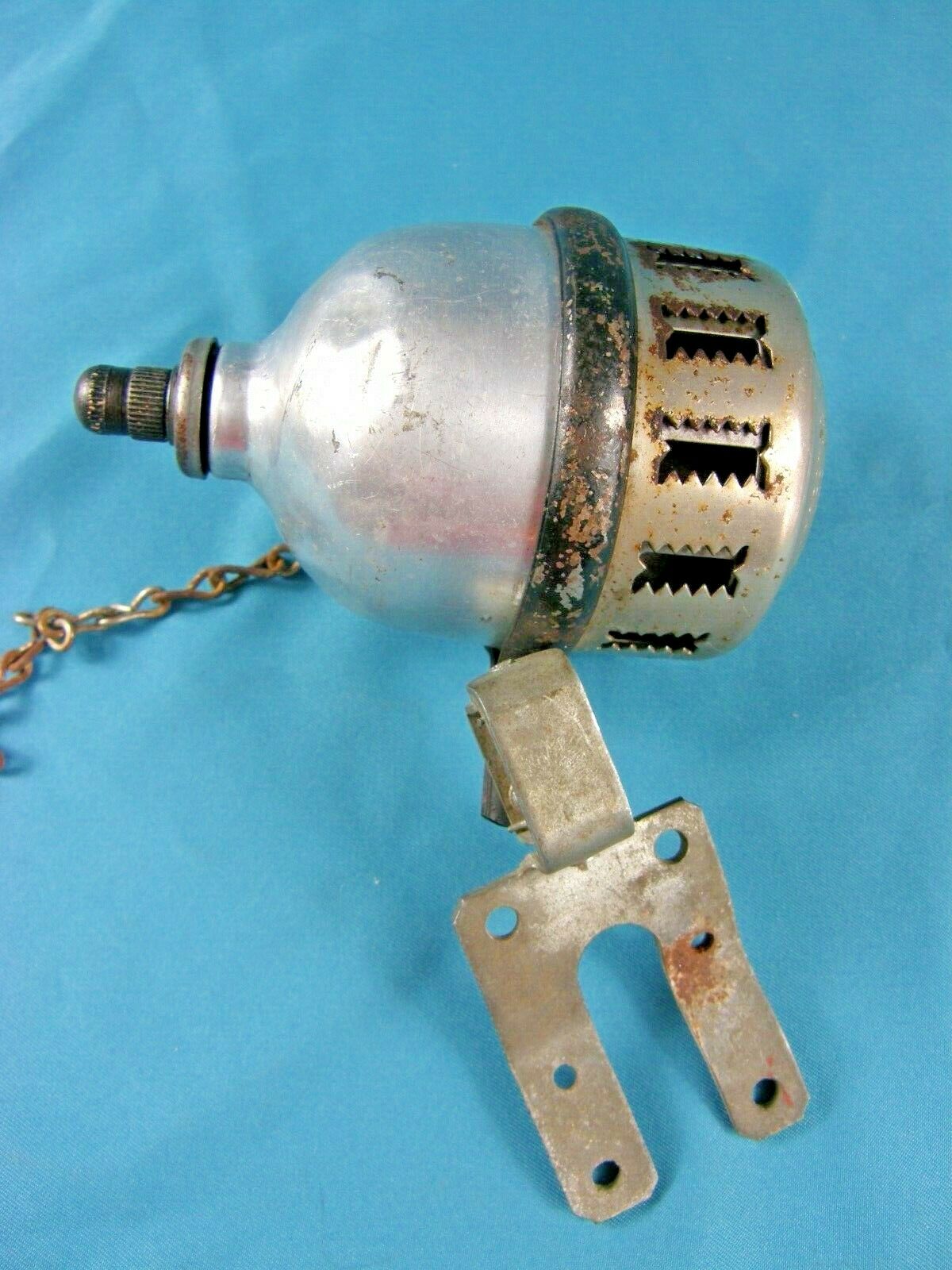 Vntg Persons Majestic MFG CO Worcester Mass Bicycle Siren w/Bracket & Chain USA - Fresh Stock Dated December 2025