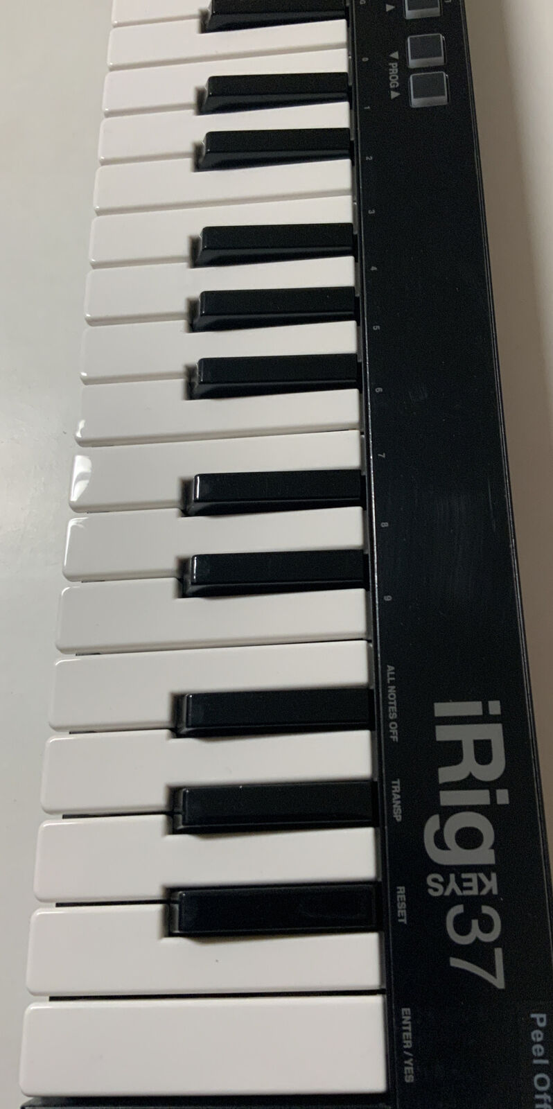 🧷 iRIG KEYS 37 USB, MIDI KEYBOARD CONTROLLER, AS SHOWN, UNTESTED👈 - Fresh Stock Dated February 2026