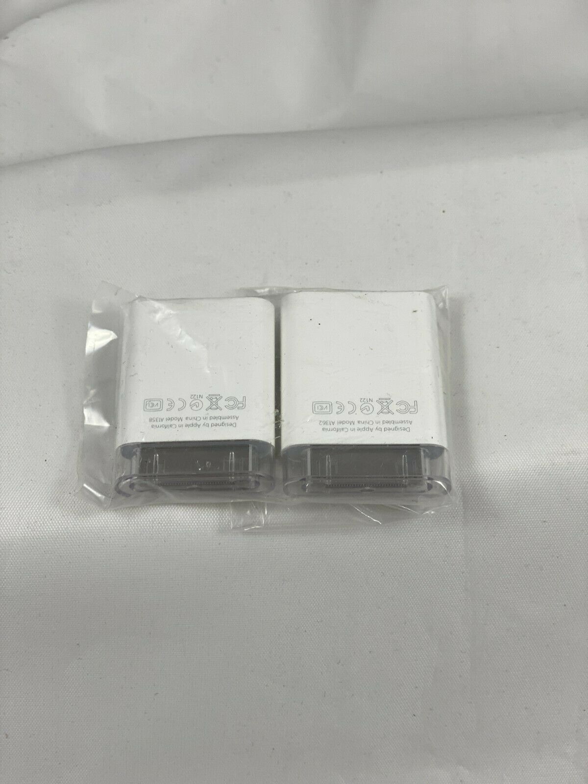 Genuine Apple iPad Camera Connection Kit MC531ZM/A Model A-1362 A-1358 - Fresh Stock Dated February 2026
