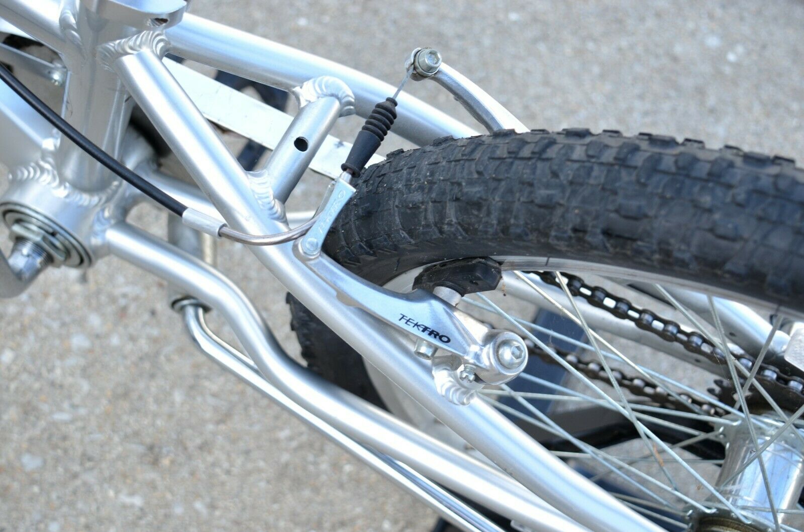 SPECIALIZED Riprock Coaster 16 Kids Bicycle (White / Gray) - Fresh Stock Dated February 2026