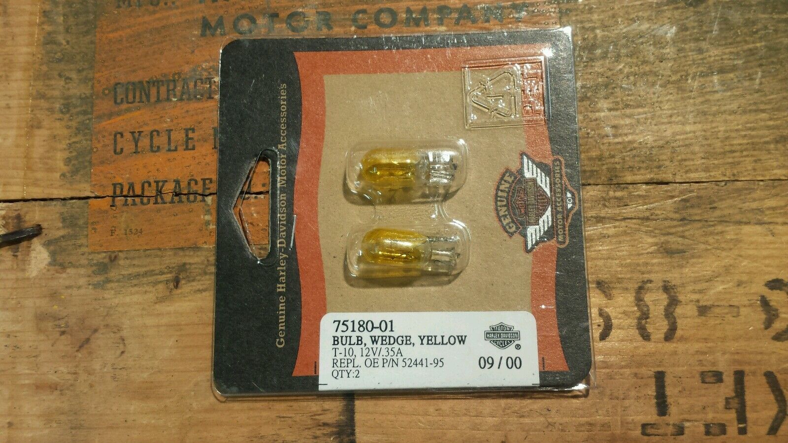 Harley 75180-01 Instrument Gauge Bulb YELLOW FXR SOFTAIL FATBOY TOURING T-10 - Fresh Stock Dated February 2026