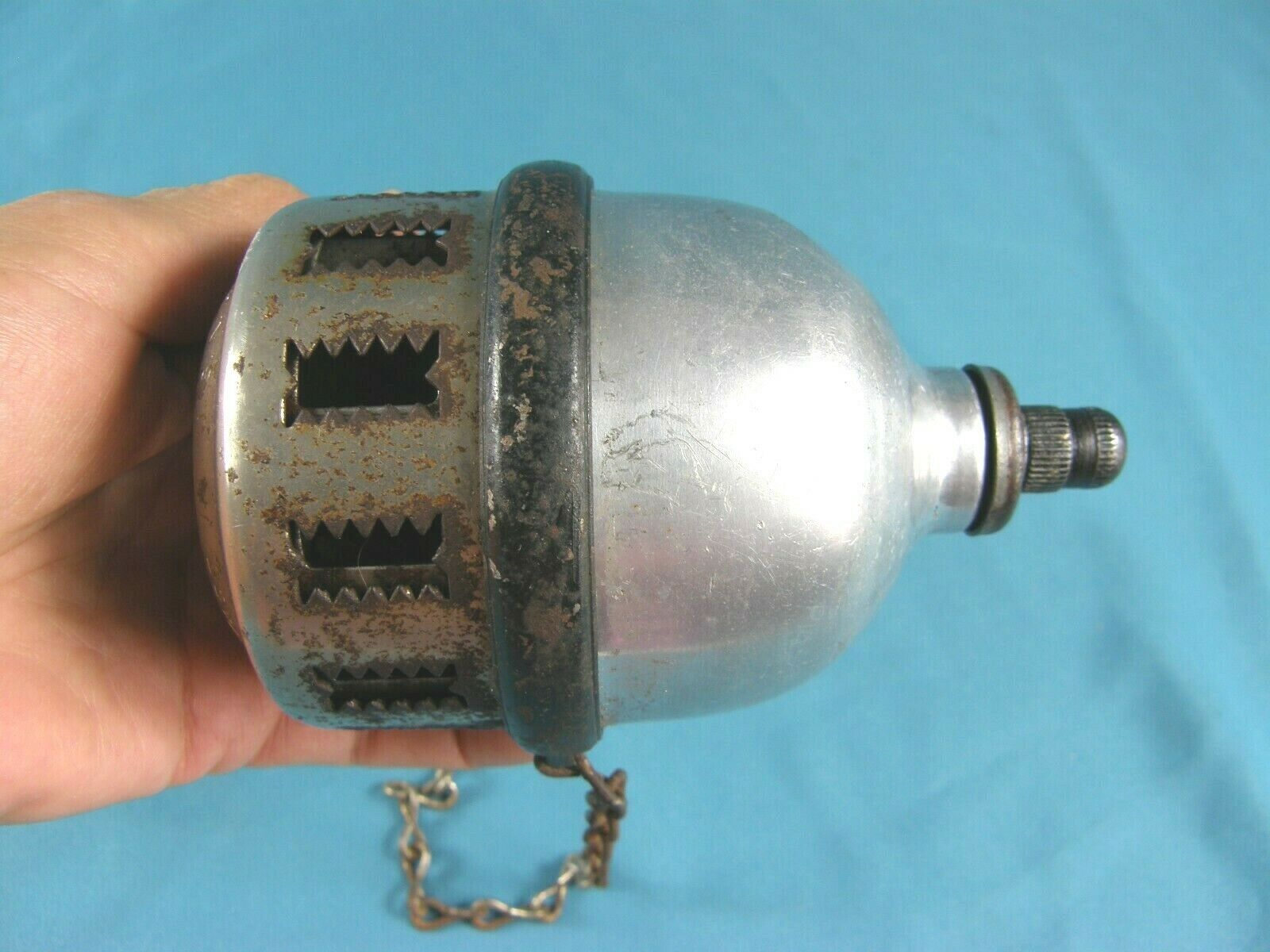 Vntg Persons Majestic MFG CO Worcester Mass Bicycle Siren w/Bracket & Chain USA - Fresh Stock Dated December 2025