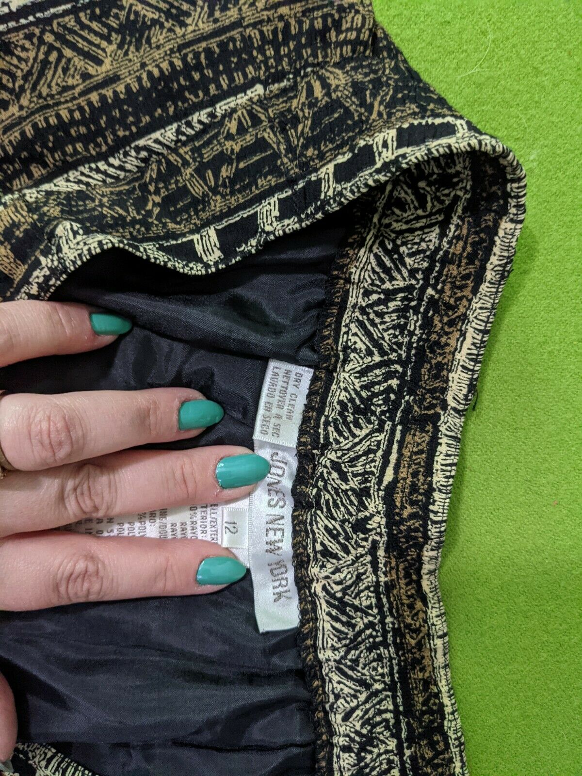 Vintage Jones New York Midi Tribal Skirt, Size 12 - Fresh Stock Dated February 2026