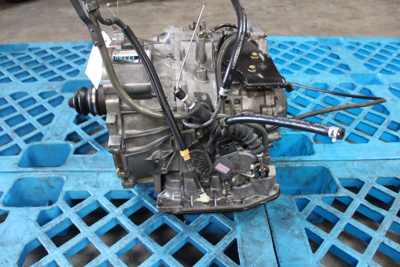 JDM TOYOTA RAV 4 AUTOMATIC TRANSMISSION 1994-1997 2 WHEEL DRIVE TRANSMISSION - Fresh Stock Dated February 2026