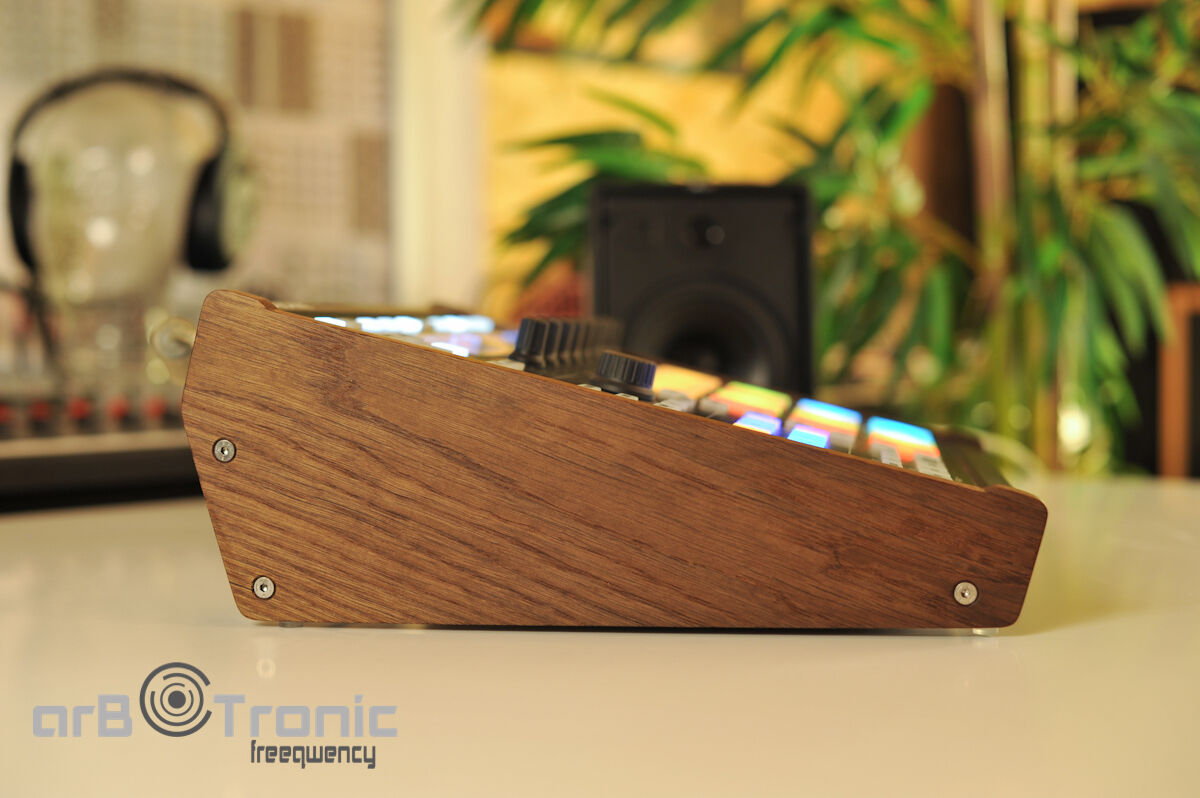 Native Instruments Maschine MK1 MK2 Real Wood Side Panel Wooden Stand - Fresh Stock Dated February 2026