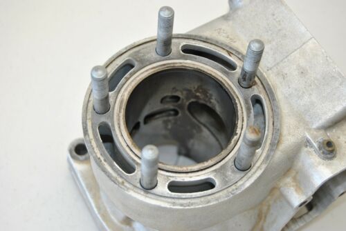 Suzuki RM RM125 04-06 Cylinder 55.8 MM Ported Needs to be bored 11200-36870  168 - Fresh Stock Dated February 2026