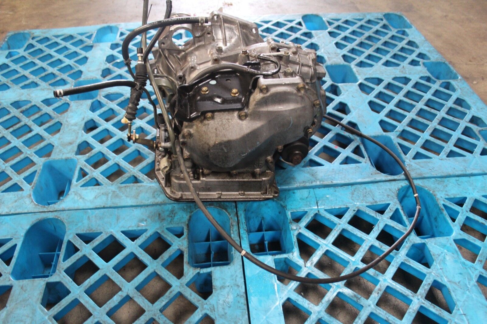 JDM TOYOTA RAV 4 AUTOMATIC TRANSMISSION 1994-1997 2 WHEEL DRIVE TRANSMISSION - Fresh Stock Dated February 2026